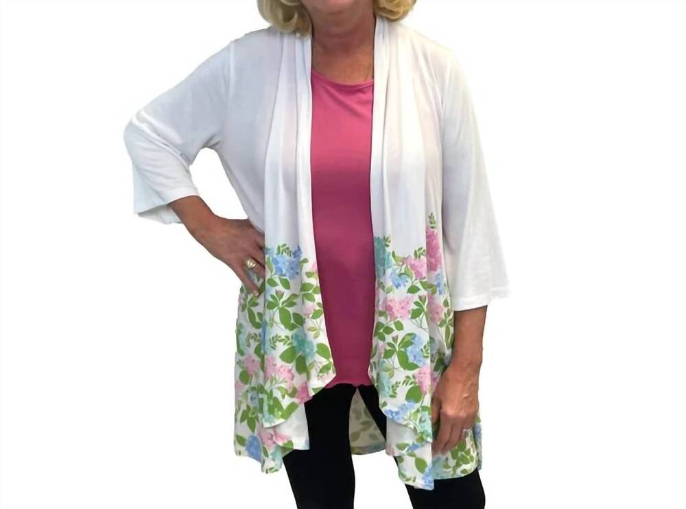 NEW MCCC SPORTSWEAR heavenly hydrangeas kimono in white